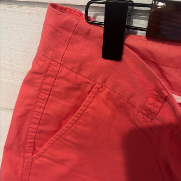 J. Crew Chino broken in Shorts Coral Pink  Broken-in Cotton Pockets
Mid-Rise  0 - Picture 5 of 9